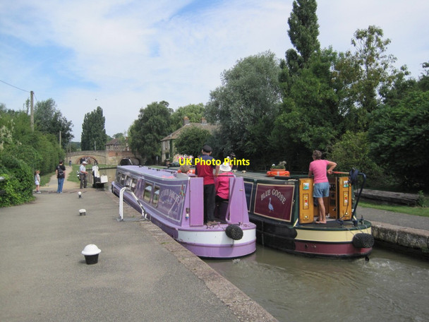 Photo 6"x4" Narrow Boats leaving a Lock, Grand Union Canal Stoke Bruerne c2013