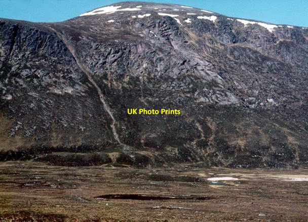 Photo 6"x4" Eastern ramparts of Beinn Bhrotain Glen Dee\/NN9892 c1977