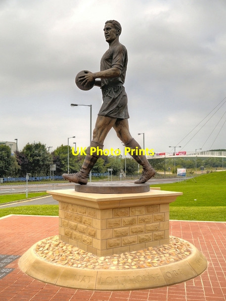 Photo 6"x4" Nat Lofthouse Memorial Statue Horwich c2013