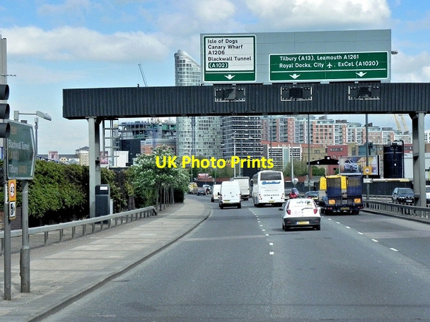 Photo 6"x4" Poplar, Overhead Sign Gantry on Aspen Way Poplar\/TQ3780 c2013
