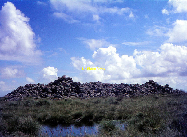 Photo 6"x4" Huntingdon Barrow in the sun Michelcombe c1969