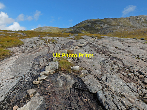 Photo 6"x4" Waymarking on the bedrock An Cruachan\/NH1311 c2013