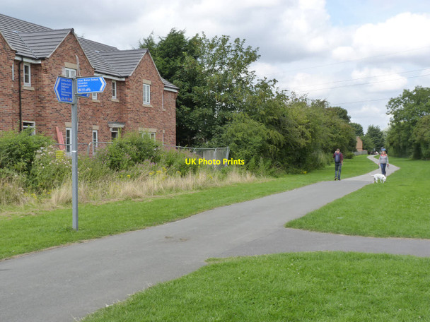 Photo 6"x4" Cycleway junction Shelton Lock c2013