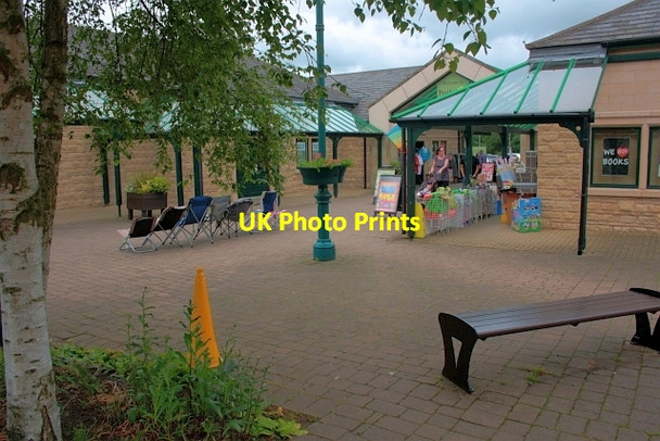 Photo 6"x4" Peak Village Shopping Centre Rowsley c2013