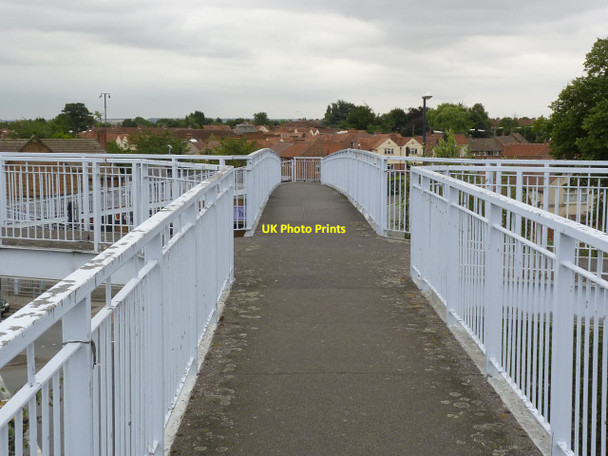 Photo 6"x4" High level pedestrian crossing Allenton c2013