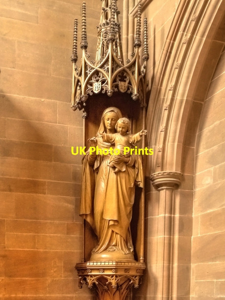 Photo 6"x4" Mary with Jesus, Clumber Chapel Carburton c2013