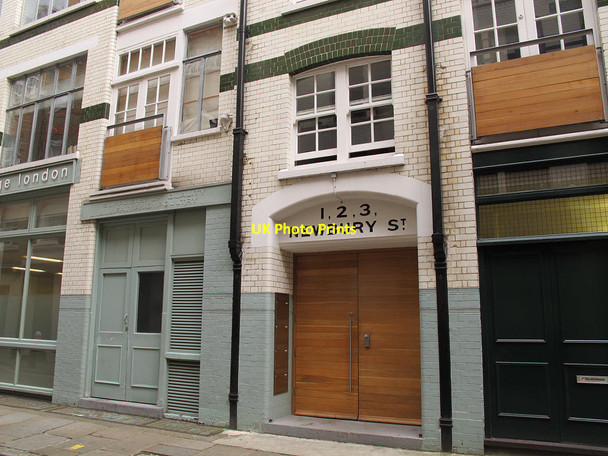 Photo 6"x4" Buildings on Newbury Street London c2013