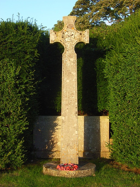 Photo 6"x4" War memorial, Sulhamstead Sulhampstead c2008