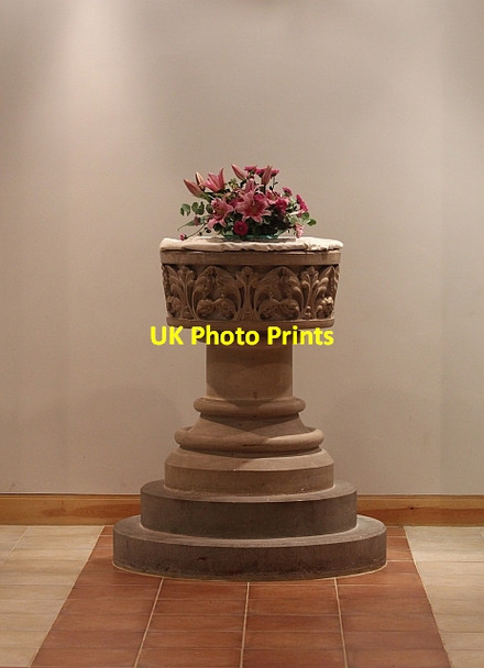 Photo 6"x4" The font, St James' church, Welland Welland c2013