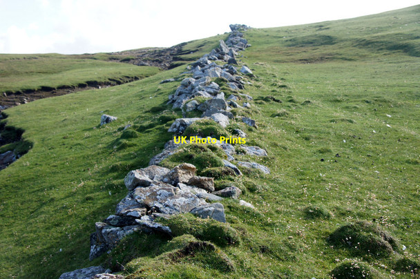 Photo 6"x4" Ancient dyke at Flubersgerdie Quoys\/HP6112 c2013