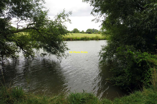 Photo 6"x4" The River Thames West End\/SP4204 c2013