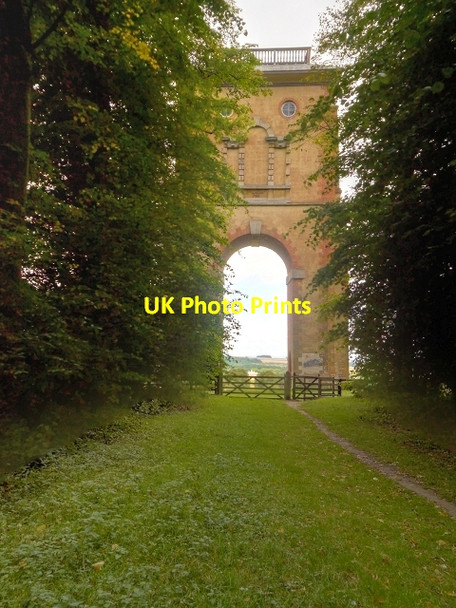 Photo 6"x4" Bellmount Tower Londonthorpe c2013