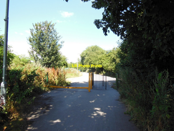 Photo 6"x4" Oak Road at Oak Road playing fields Kingston upon Hull c2013