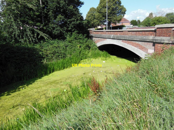 Photo 6"x4" Barmston Drain at Greenwood Avenue, Hull Inglemire c2013