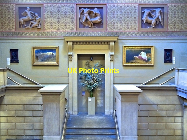 Photo 6"x4" Inside Manchester Art Gallery Manchester c2013