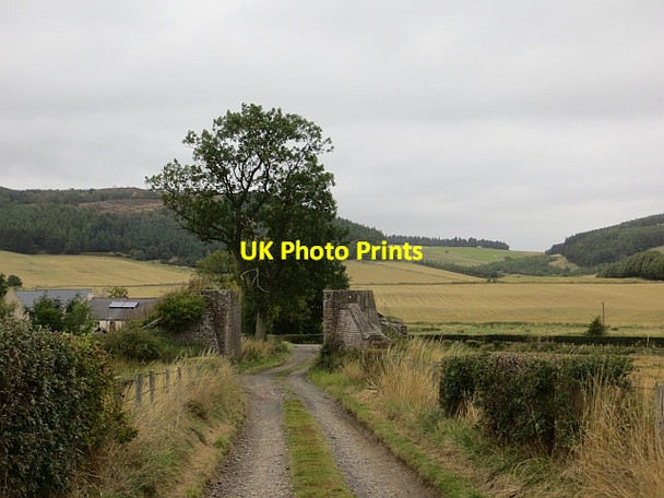 Photo 6"x4" Bridge buttress, Johnstone Glenduckie c2013