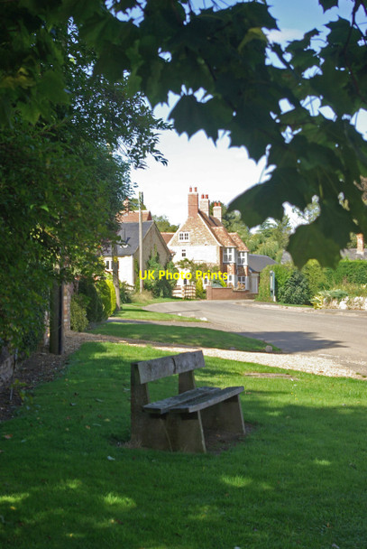 Photo 6"x4" Loop Road, Keyston Keyston c2013