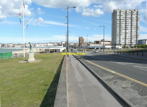 Photo 6"x4" Canterbury Road (A28) approaching Margate Margate c2013