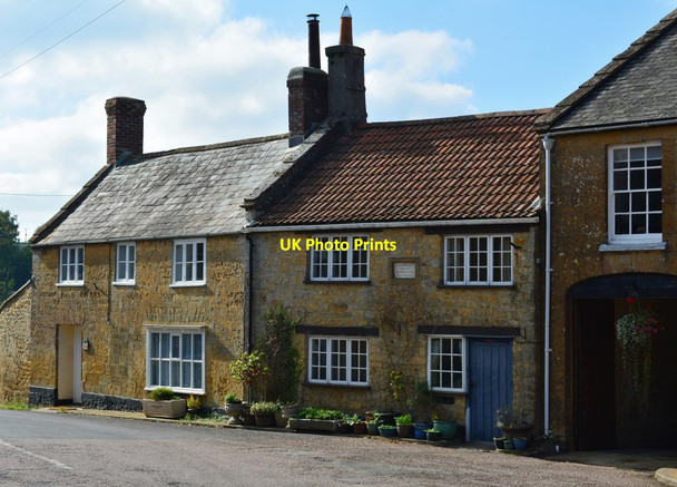 Photo 6"x4" Cottages on the Monarch's Way, Broadwindsor, Dorset Broadwindsor c2013