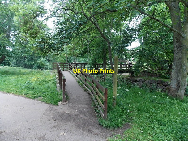 Photo 6"x4" River footbridge leading to Sid Park Road, Sidmouth Sidmouth c2013