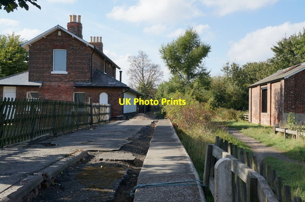 Photo 6"x4" The former Hedon Train Station, Hedon Hedon c2013