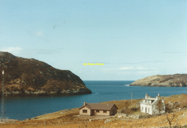 Photo 6"x4" Loch Clash Kinlochbervie c1994