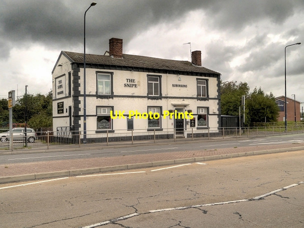 Photo 6"x4" The Snipe Droylsden c2013