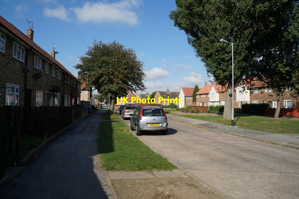 Photo 6"x4" Wexford Avenue, Greatfield Estate, Hull Neat Marsh c2013