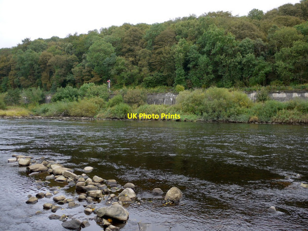 Photo 6"x4" Railway on river wall below Eltringham Prudhoe c2013