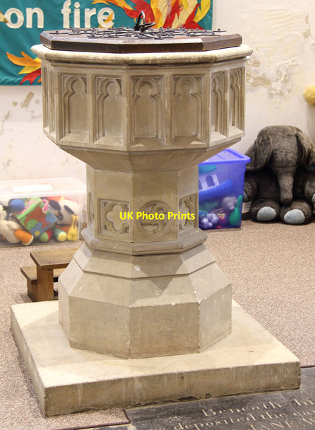 Photo 6"x4" St Andrew, Hatfield Peverel - Font Hatfield Peverel c2013