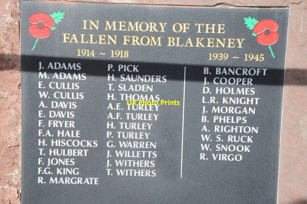 Photo 6"x4" Names on Blakeney War memorial Blakeney\/SO6606 c2013