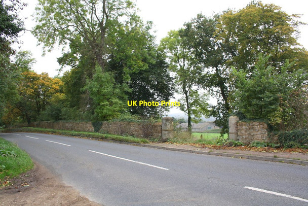 Photo 6"x4" Gateway on NW side of London Street Faringdon c2013