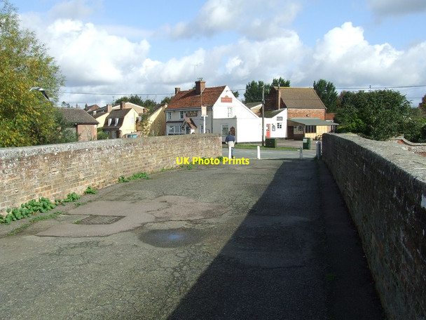 Photo 6"x4" The Old Bridge Cattawade c2013