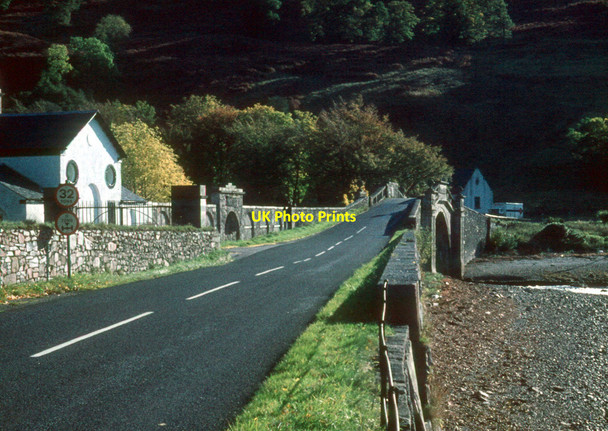 Photo 6"x4" Old road bridge over the River Shira Inveraray c1975