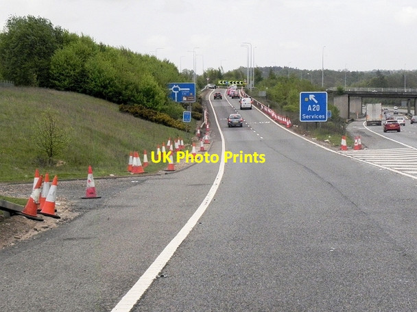 Photo 6"x4" Southbound M20, Exit Sliproad at Junction 8 Broad Street\/TQ8356 c2013