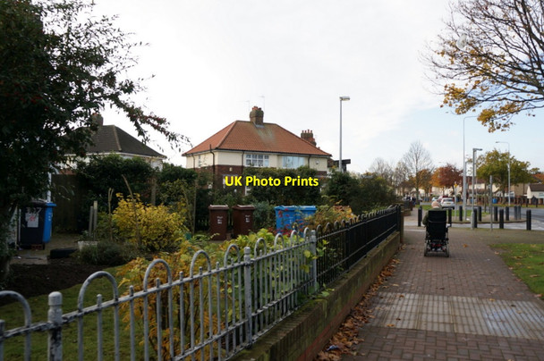 Photo 6"x4" Greenwood Avenue at 31st Avenue, Hull Cottingham\/TA0432 c2013