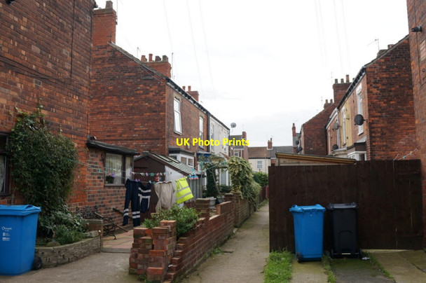 Photo 6"x4" Owthorne Villas off Rosmead Street, Hull Kingston upon Hull c2013
