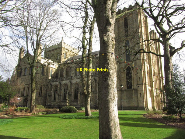 Photo 6"x4" Evening view Ripon Minster Ripon c2013