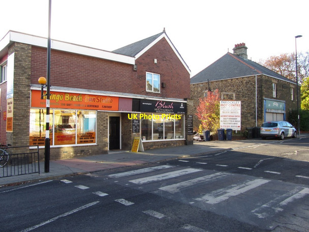 Photo 6"x4" Hexham Road, Throckley Ryton\/NZ1564 c2013