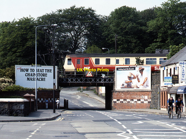 Photo 6"x4" Train crossing Antrim Street bridge, Lisburn - 1990 Lisburn c1990