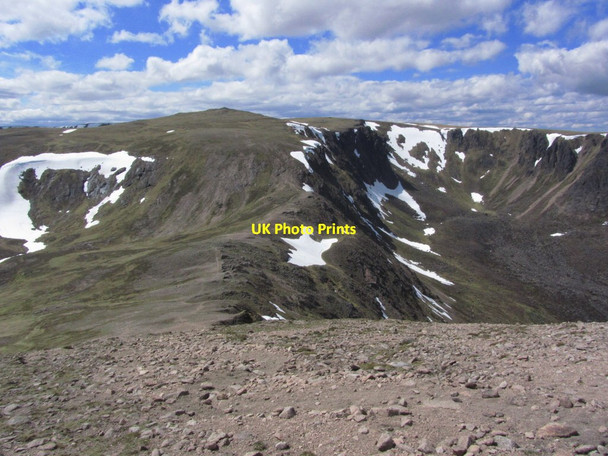 Photo 6"x4" View W along ridge between Ben Avon & Beinn a' Bhuird Garbh Choire\/NJ1101 c2013