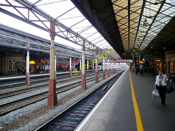 Photo 6"x4" Crewe Railway Station 1 Crewe c2009