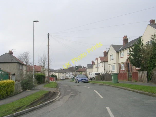 Photo 6"x4" Turner Crescent - Farnley Lane Otley\/SE2045 c2009