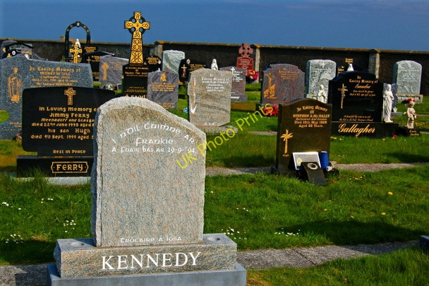 Photo 6"x4" Bunbeg - Magheragallon Cemetery Derrybeg\/B8125 c2008 P5