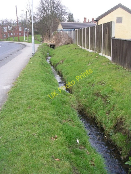 Photo 6"x4" Beck - Weston Lane Otley\/SE2045 c2009