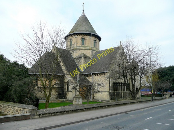Photo 6"x4" St. Peter's church, Cheltenham Cheltenham c2009