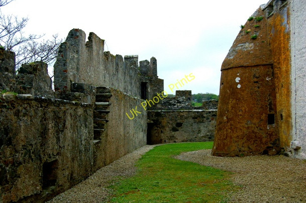 Photo 6"x4" Doe Castle - Interior view of  NW castle wall Creeslough c2008