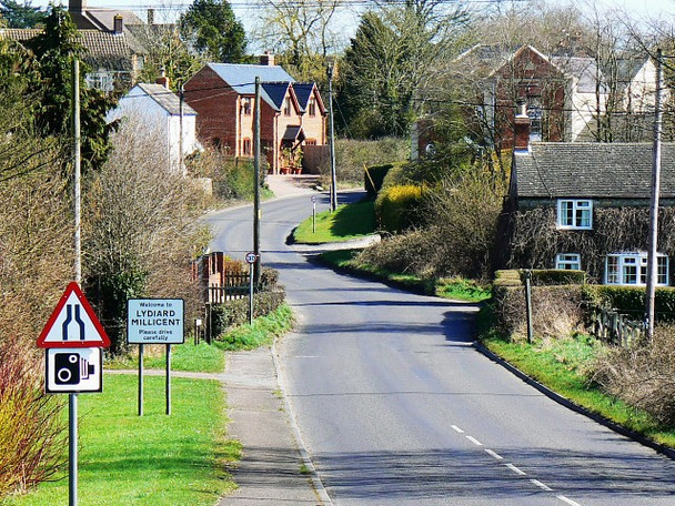 Photo 6"x4" Lydiard Millicent Restrop c2009