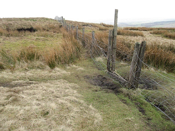 Photo 6"x4" Stile and tattered fence Balgrochan\/NS6278 c2009