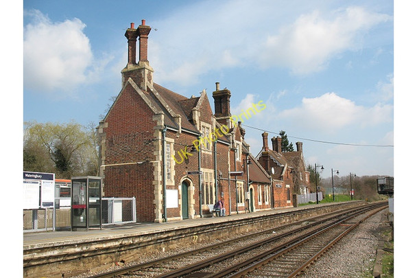 Photo 6"x4" Wateringbury station building Nettlestead\/TQ6852 c2009